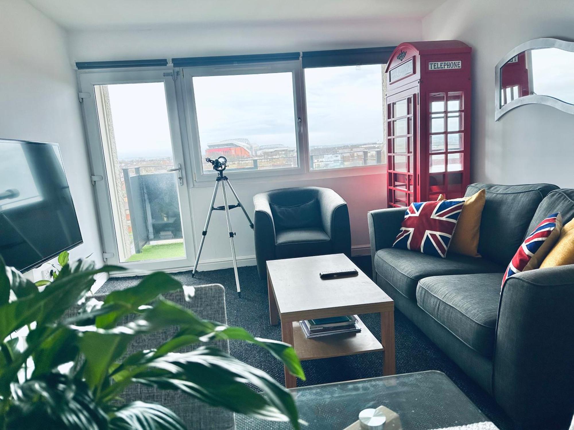 Unique View Of Anfield Stadium - Charming 2 Bedroom Apartment In Liverpool With Parking 外观 照片
